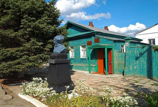 Сельская и городская молодежь в Саратовской области должны иметь равные возможности для активной жизни